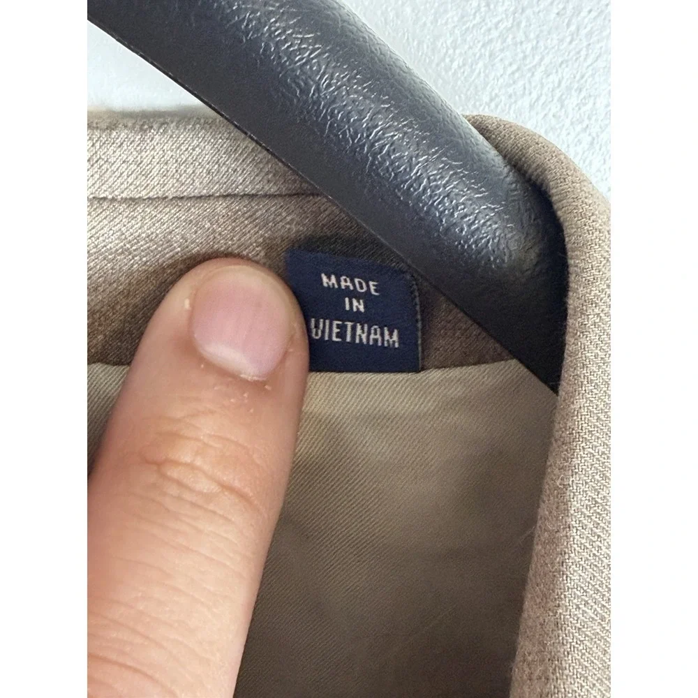 NWT!! $239 Nautica Mens 2-Piece Modern Fit Active Stretch Solid Suit Tan 48L 43W